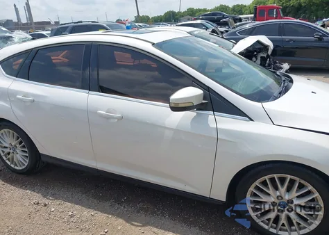 2012 Ford Focus Sel z USA, uszkodzony, nr VIN 1FAHP3M22CL240848